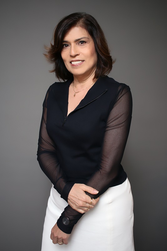 May Lee Chaves May Lee Chaves